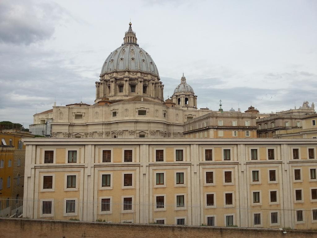 Apartmán Acasamiasanpietro Řím Exteriér fotografie